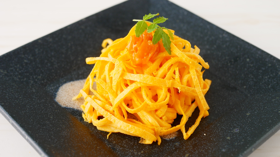 旨味濃厚!ウニの金糸卵