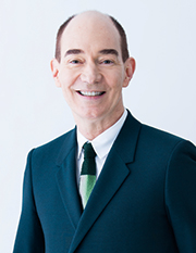 ロバート キャンベル氏